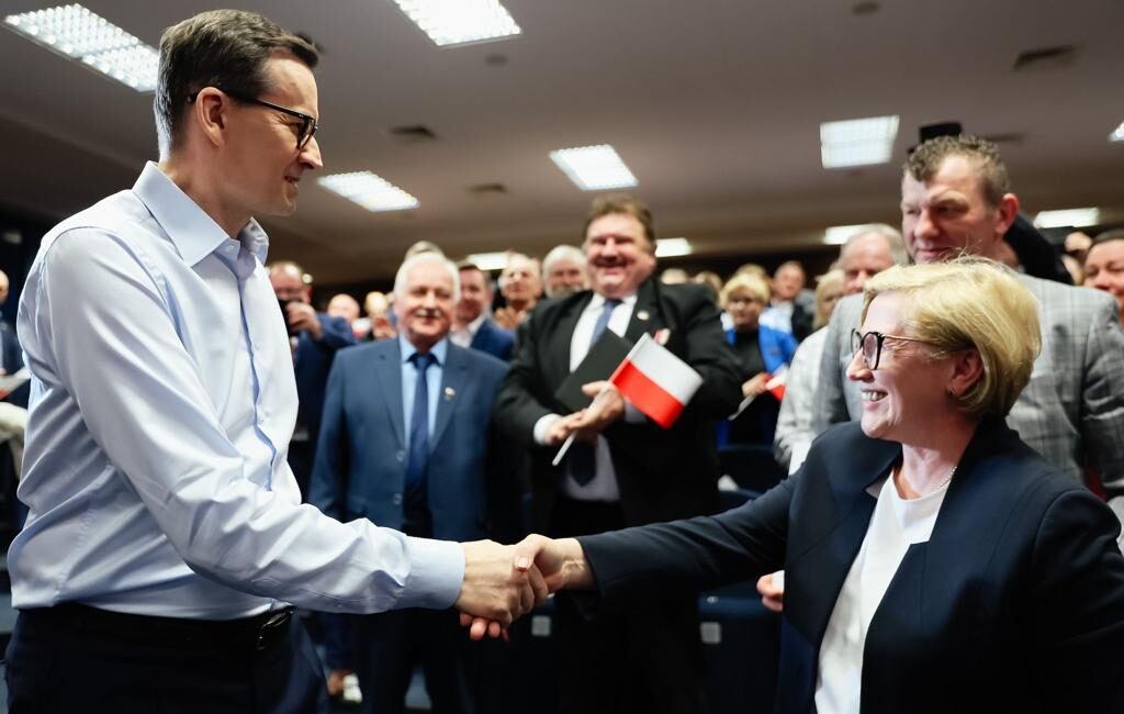 Małgorzata Gośniowska-Kola i Premier Mateusz Morawiecki