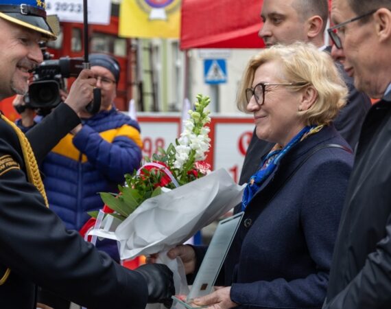 Małgorzata Gośniowska-Kola na obchodach Dni Strażaka w Sławie